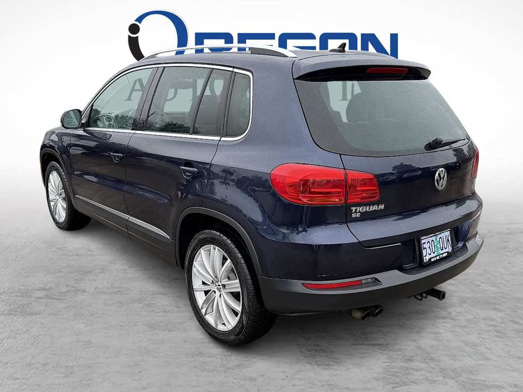 2016 Volkswagen Tiguan 2.0T SE 4MOTION - Image 3