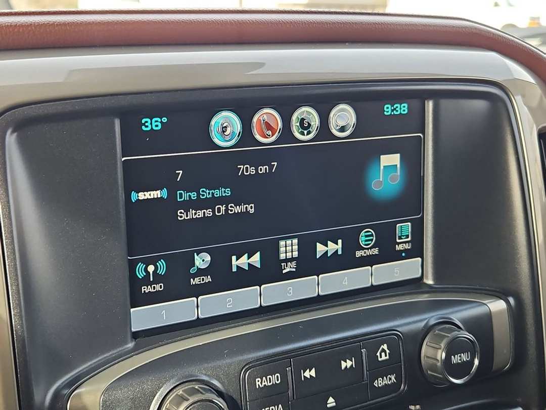 2017 Chevrolet Silverado 1500 High Country - Image 17