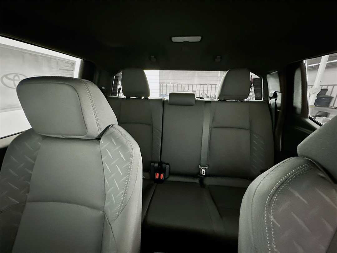 2025 Toyota Tacoma SR5 - Image 23