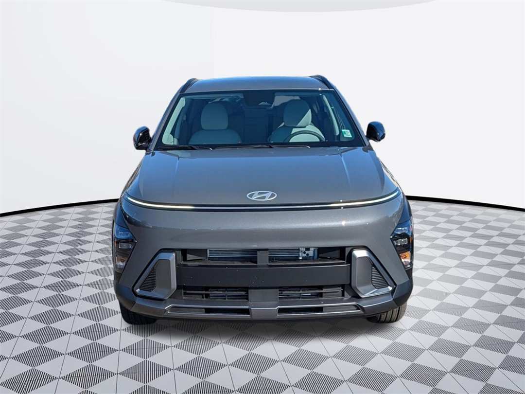 2026 Hyundai Kona SEL Premium - Image 8