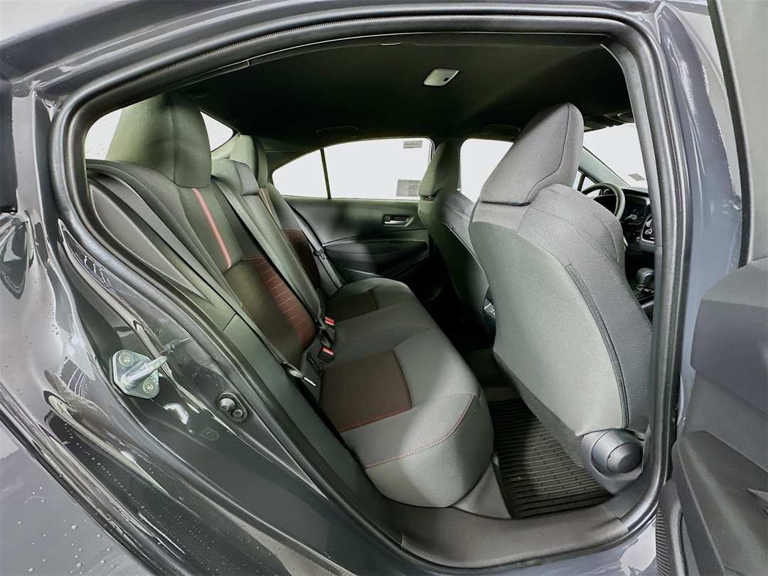 2026 Toyota Corolla SE - Image 25