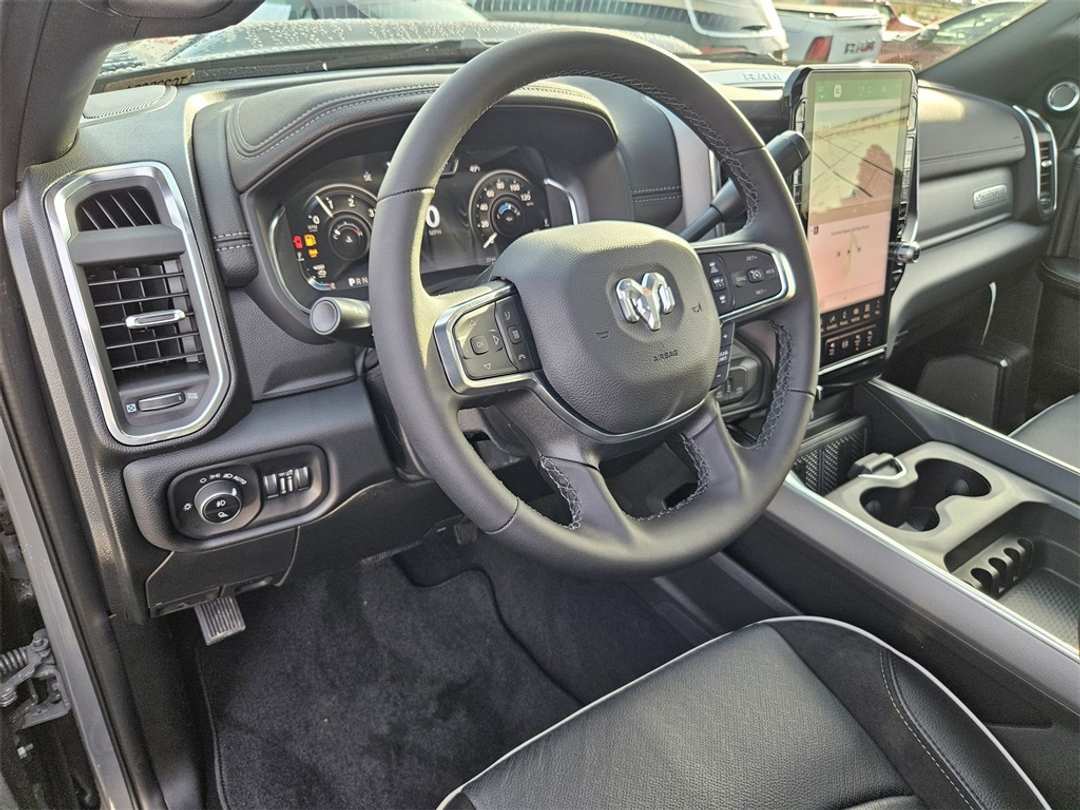 2026 Ram 2500 Laramie - Image 13