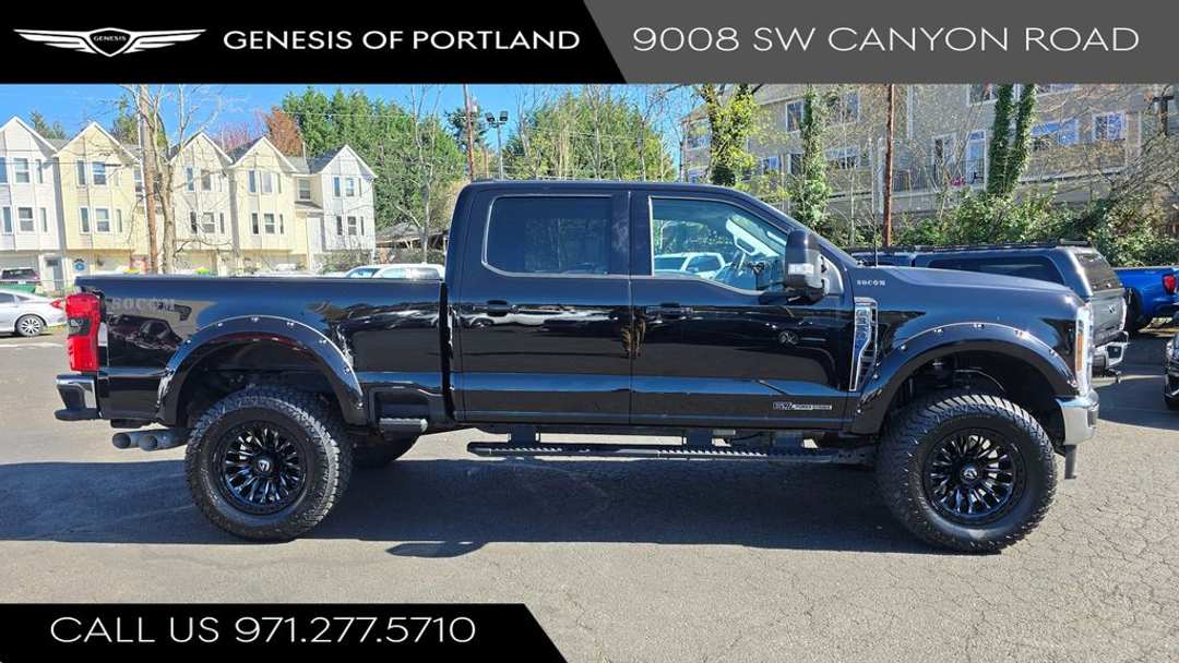 2025 Ford F-350Sd Lariat - Image 3