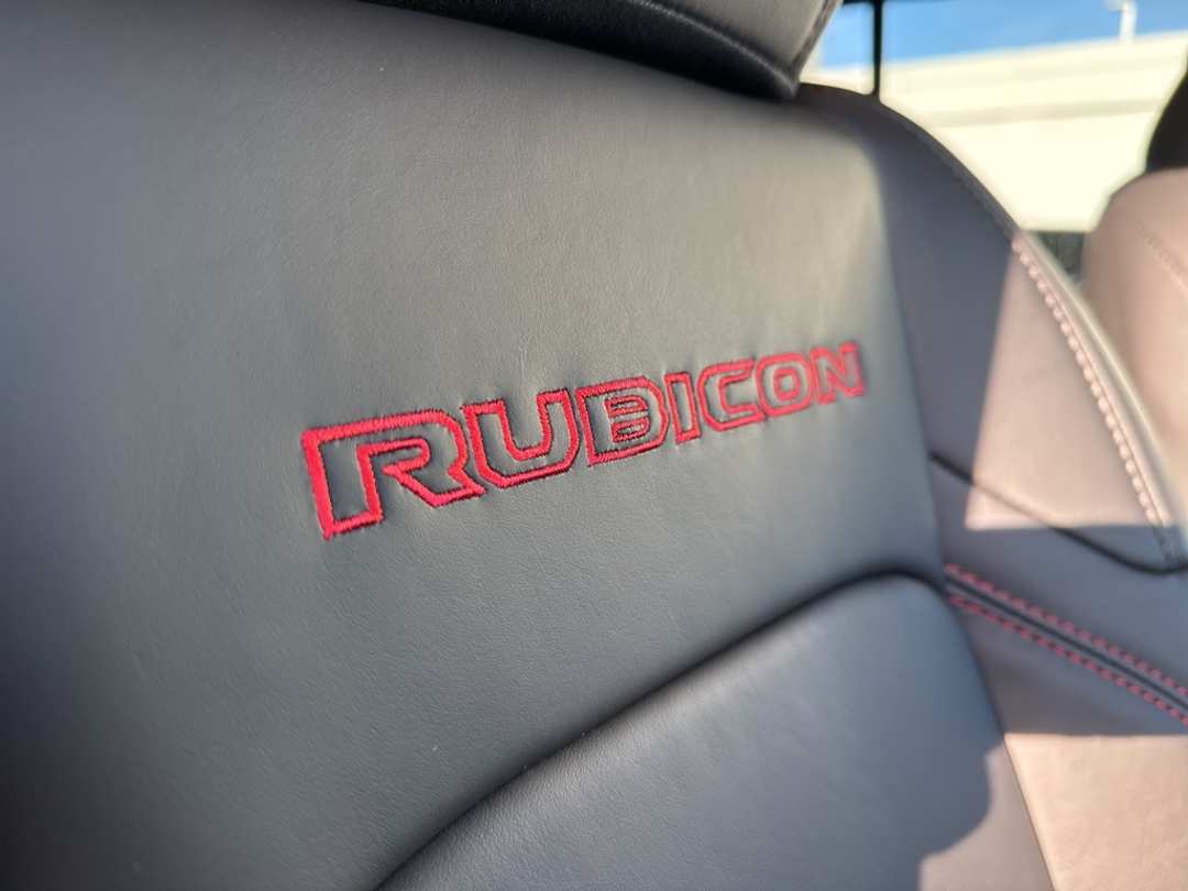 2026 Jeep Wrangler Rubicon - Image 30