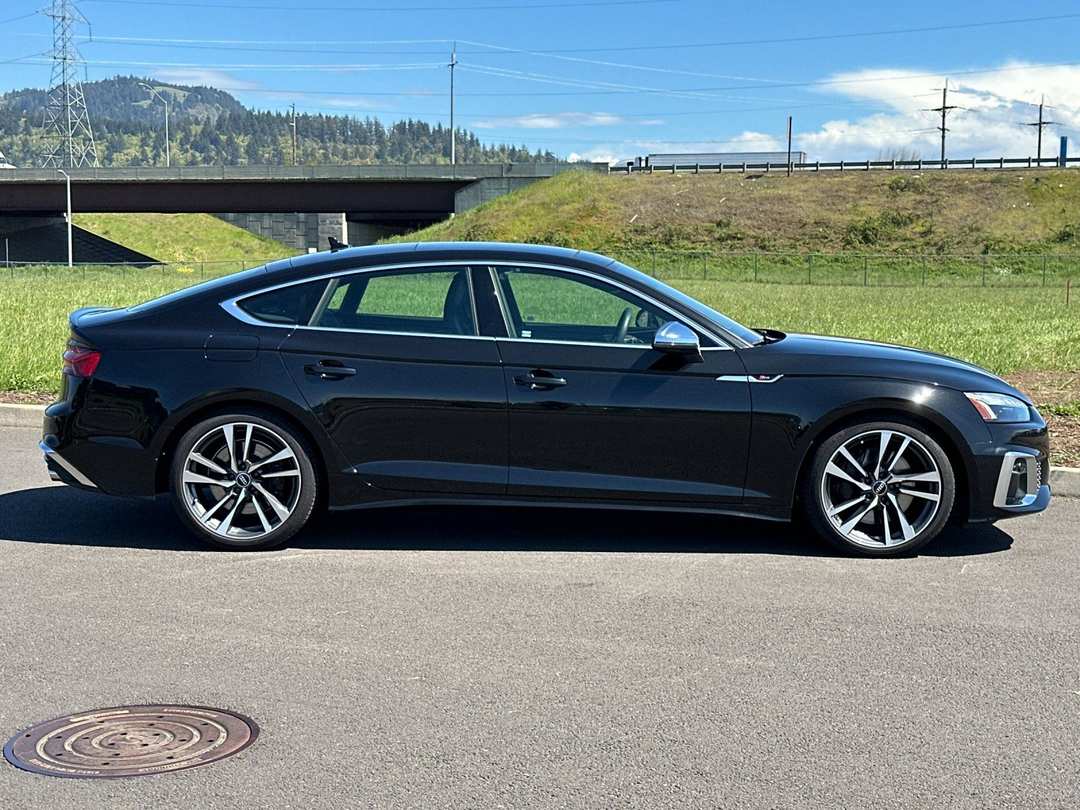 2023 Audi S5 Sportback Premium Plus - Image 2