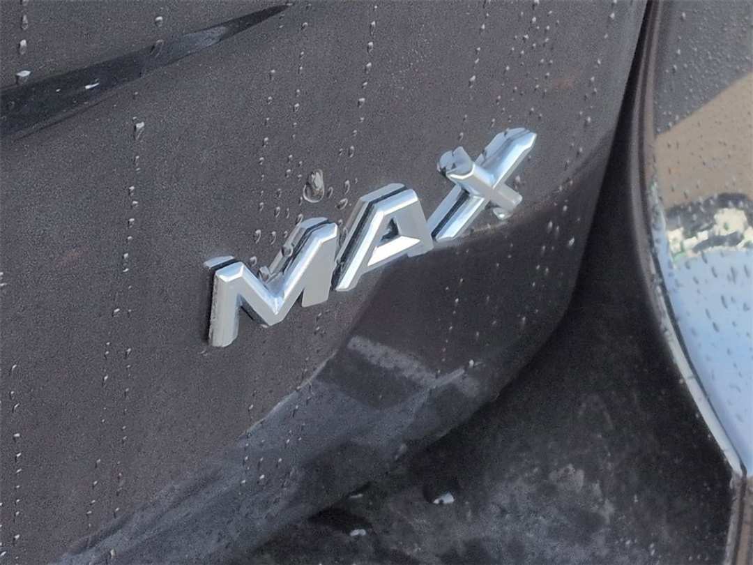 2026 Ford Expedition Max Active - Image 28