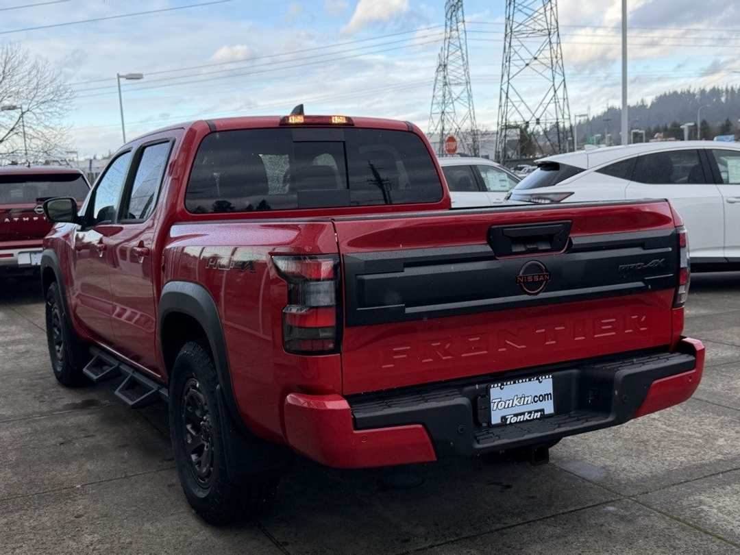 2026 Nissan Frontier PRO4X - Image 5