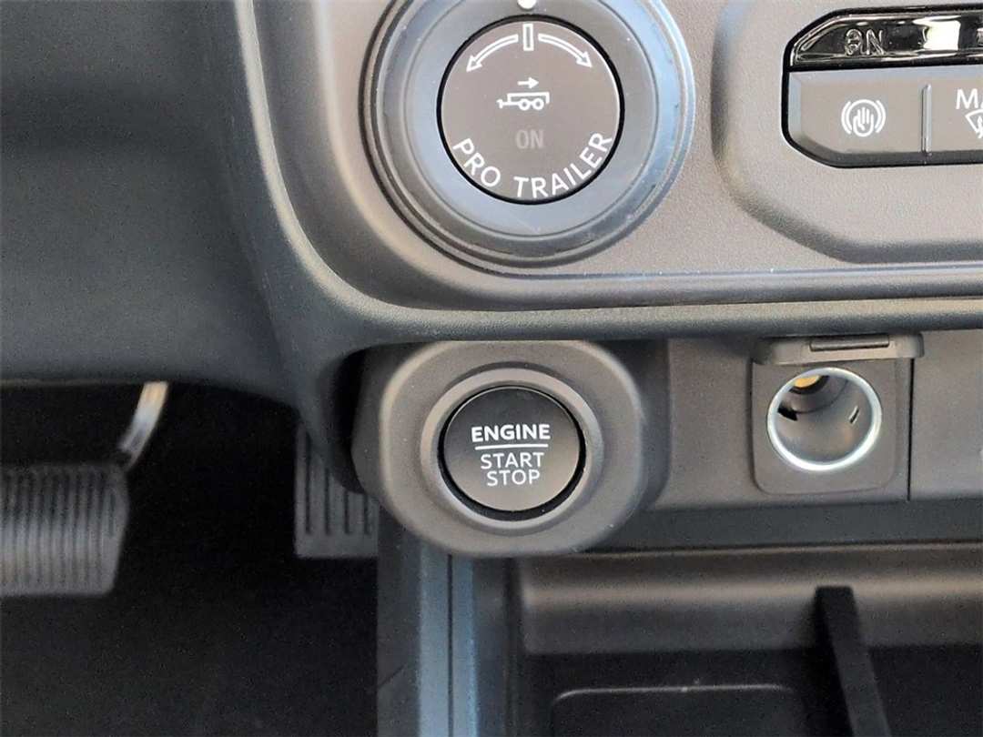 2026 Ford Maverick Lariat - Image 16