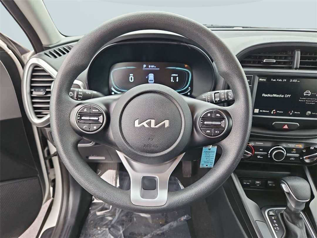 2024 Kia Soul LX - Image 14