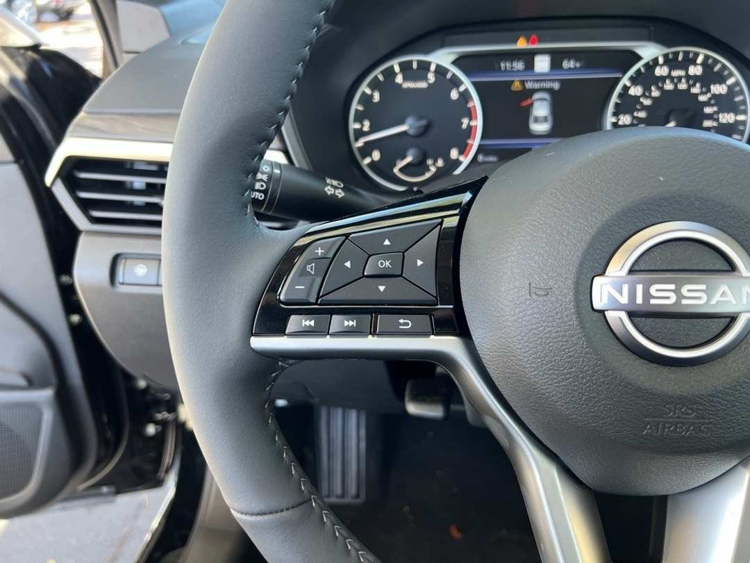 2025 Nissan Altima 2.5 SL - Image 15