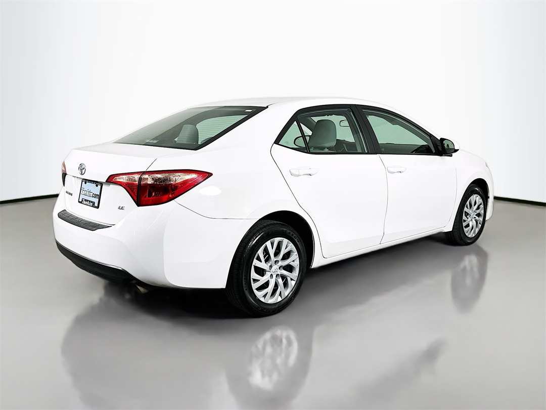 2019 Toyota Corolla LE - Image 7