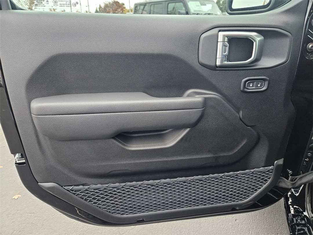 2026 Jeep Wrangler Sport - Image 10