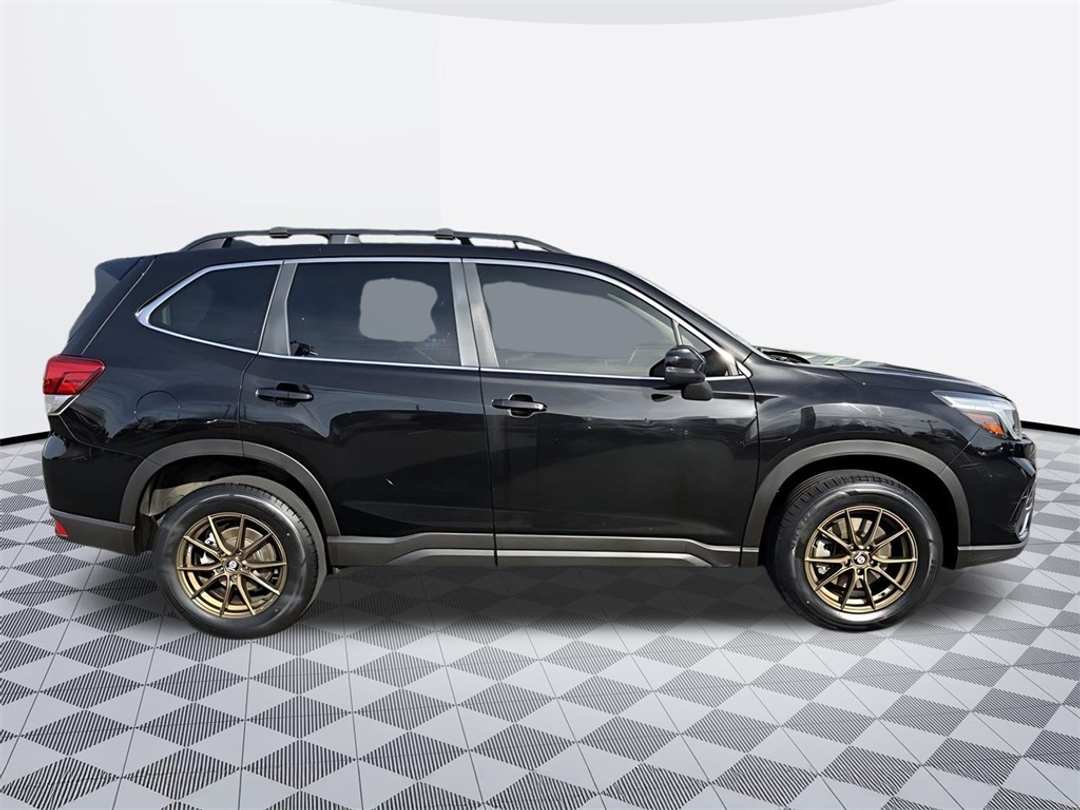 2021 Subaru Forester Limited - Image 8