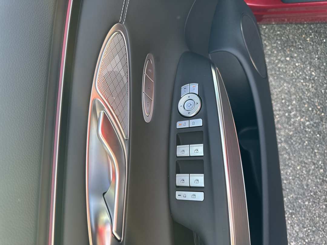 2026 Genesis Gv70 2.5T Select - Image 18