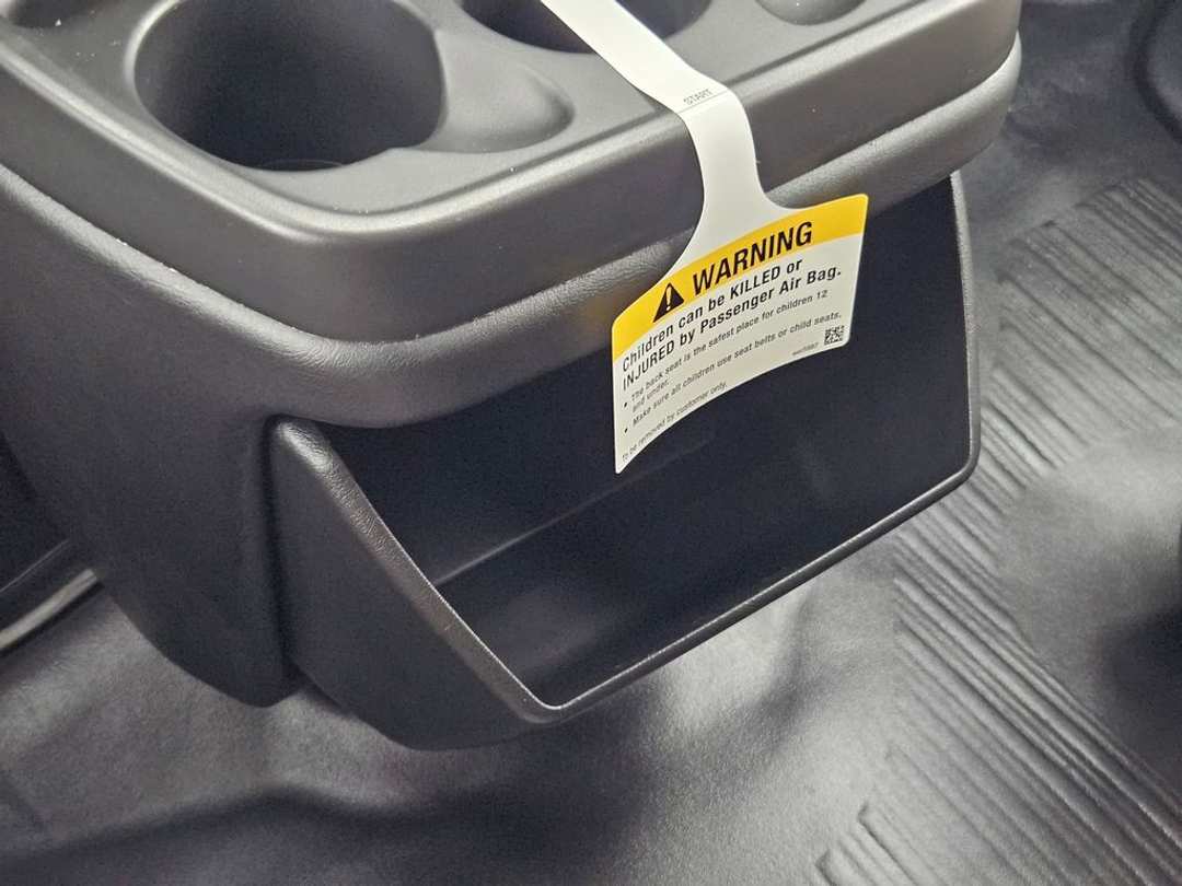 2025 Chevrolet Express 2500 Work - Image 25