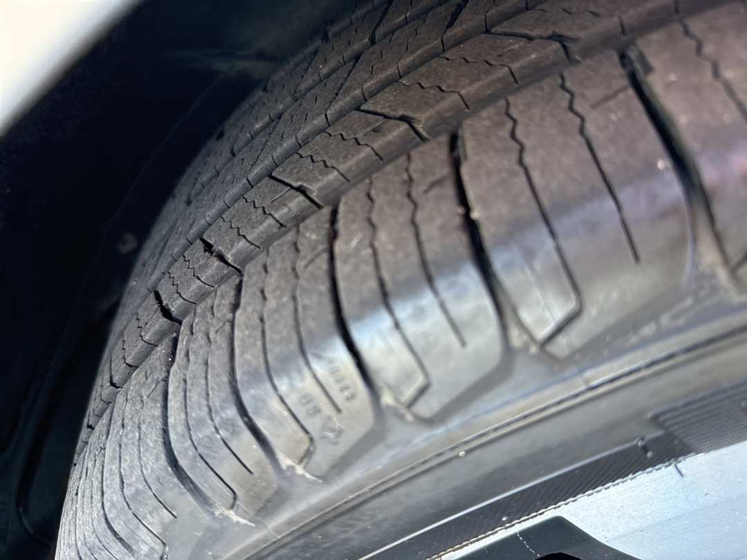 2015 Volkswagen E-Golf SEL Premium - Image 10