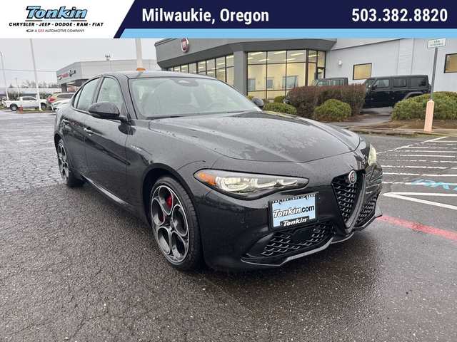 2026 Alfa Romeo Giulia Base