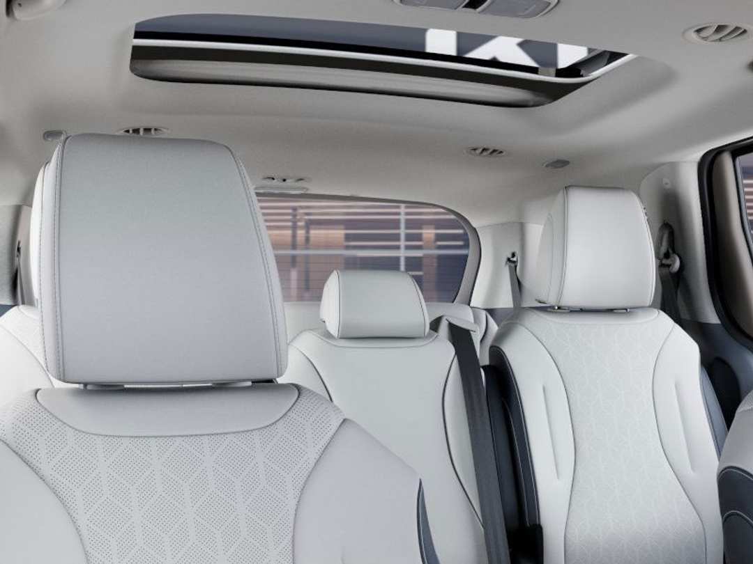 2026 Kia Carnival SX - Image 27