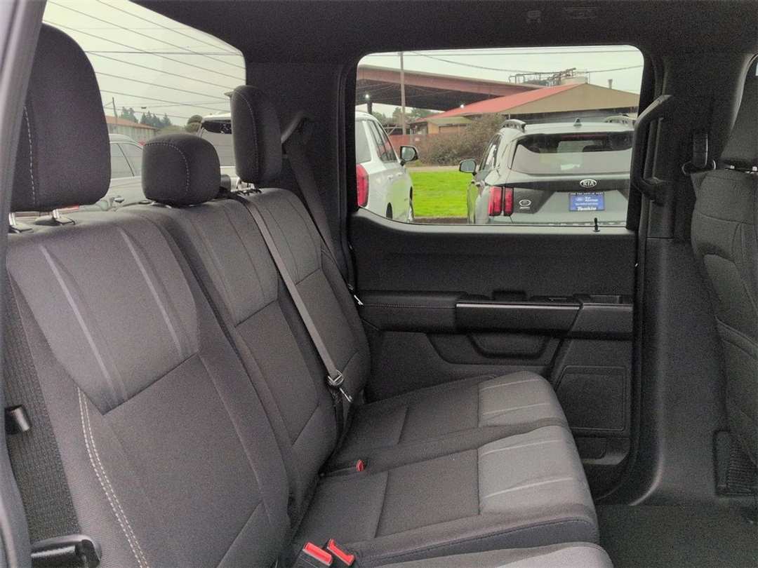2026 Ford F-150 STX - Image 28