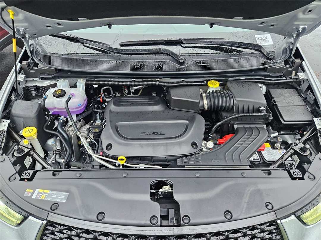 2026 Chrysler Pacifica Select - Image 38