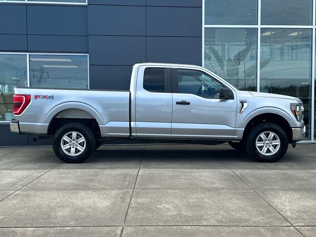 2023 Ford F-150 XL - Image 2