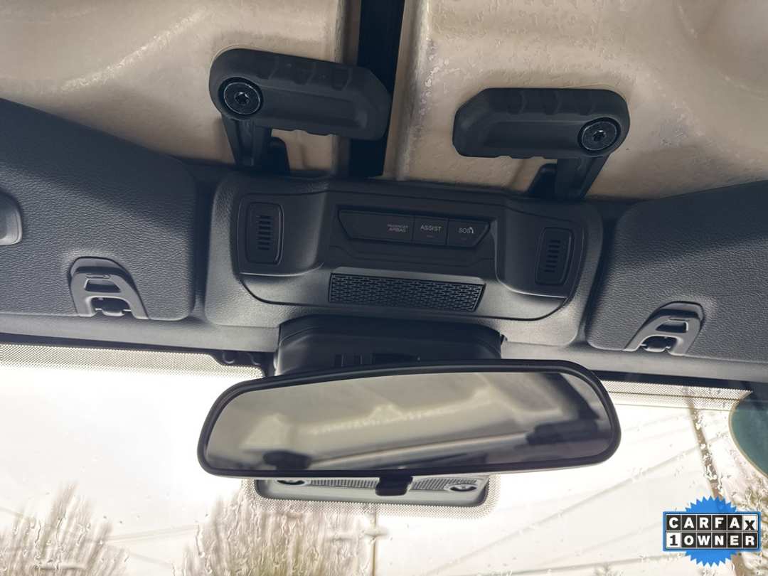 2025 Jeep Gladiator Rubicon - Image 31