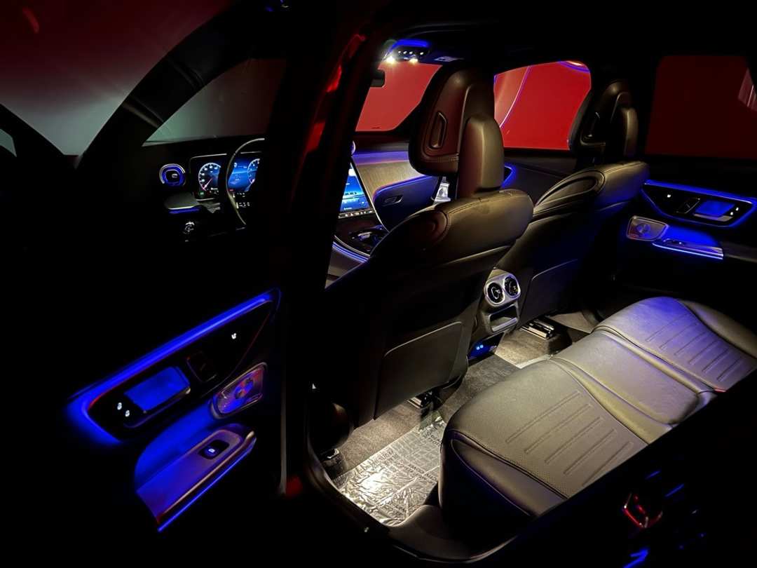 2025 Mercedes-Benz GLC GLC 300 - Image 31