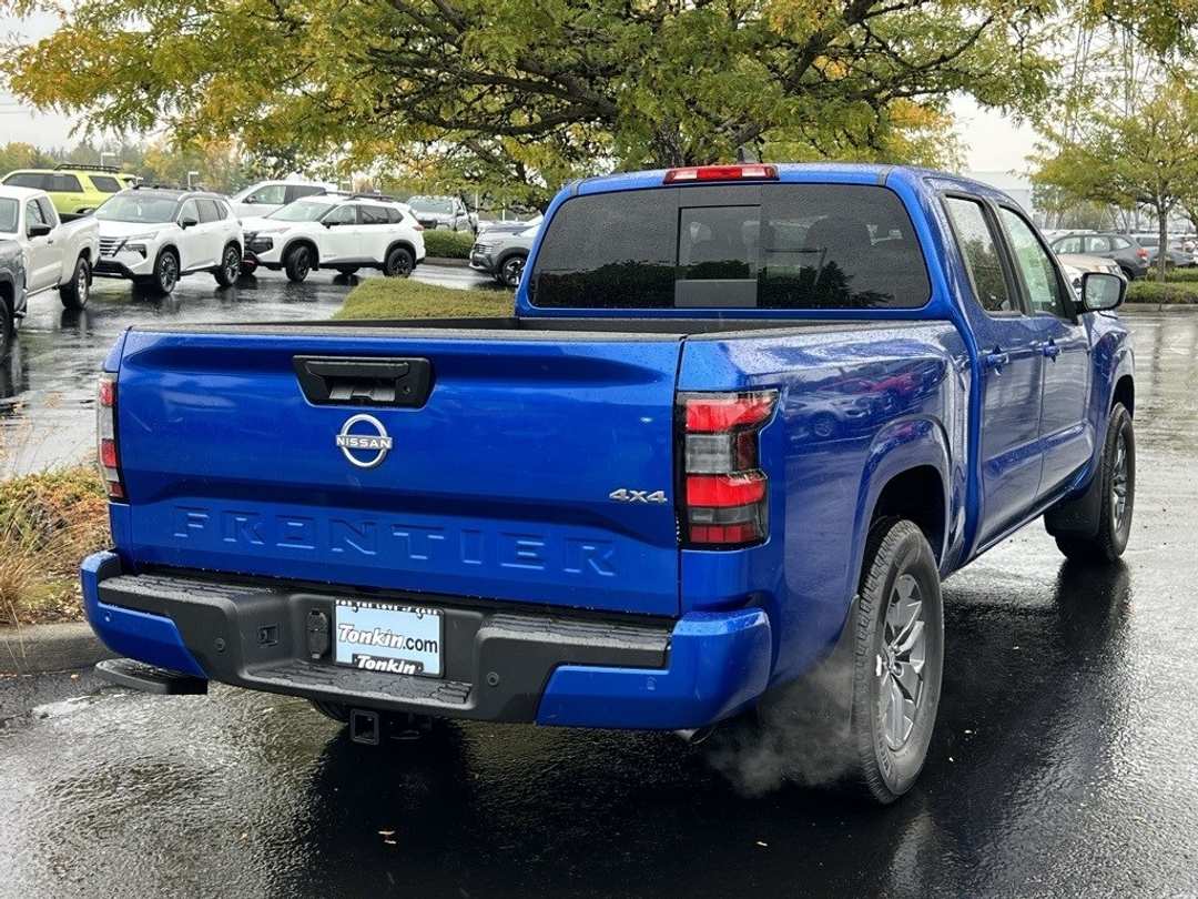 2026 Nissan Frontier SV - Image 6
