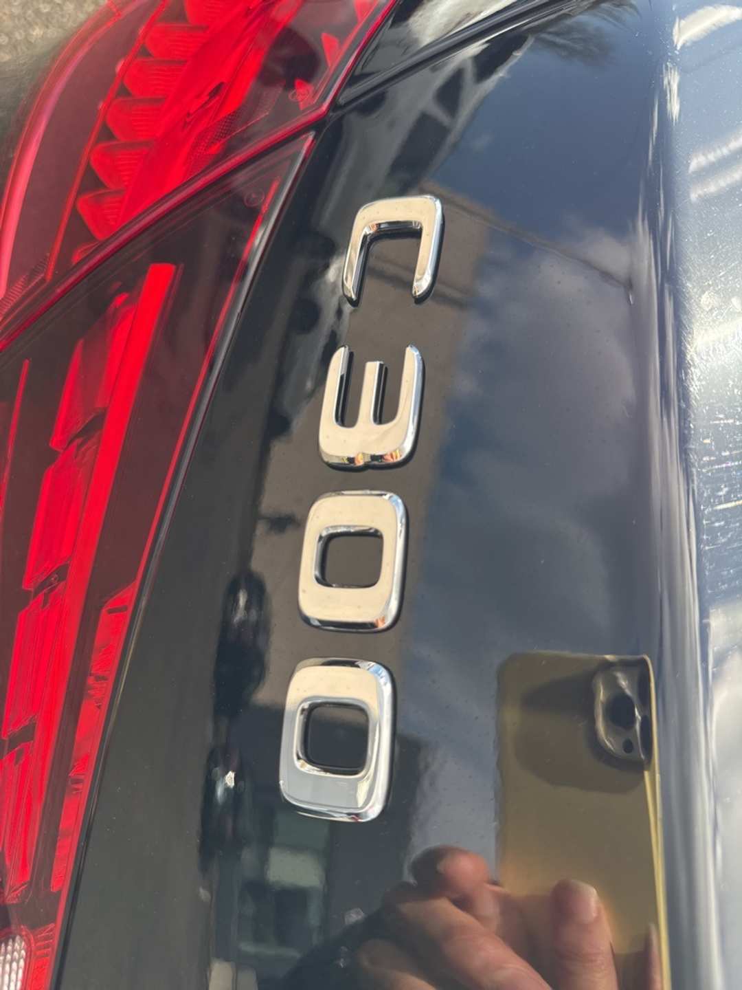 2025 Mercedes-Benz C-Class C 300 - Image 10