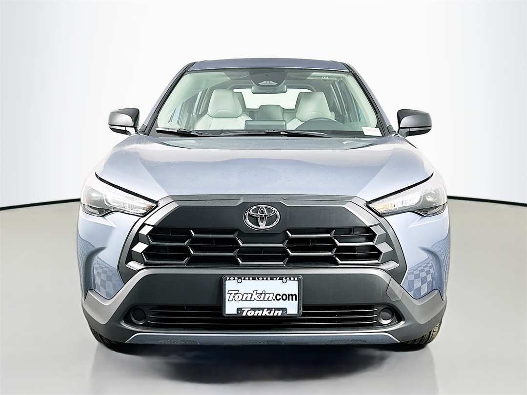 2026 Toyota Corolla Cross L - Image 2