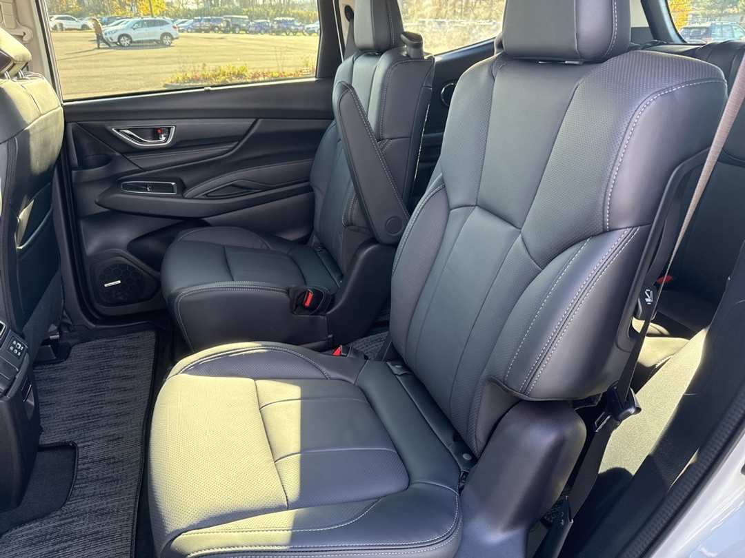 2026 Subaru Ascent Limited - Image 19