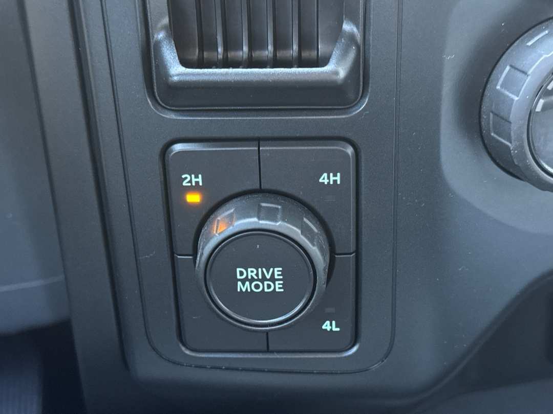 2022 Ford F-150 XL - Image 18