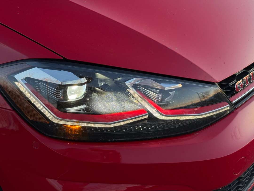 2021 Volkswagen Golf Gti 2.0T SE - Image 11