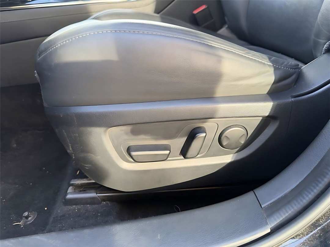 2023 MAZDA Cx-30 2.5 S Preferred Package - Image 13