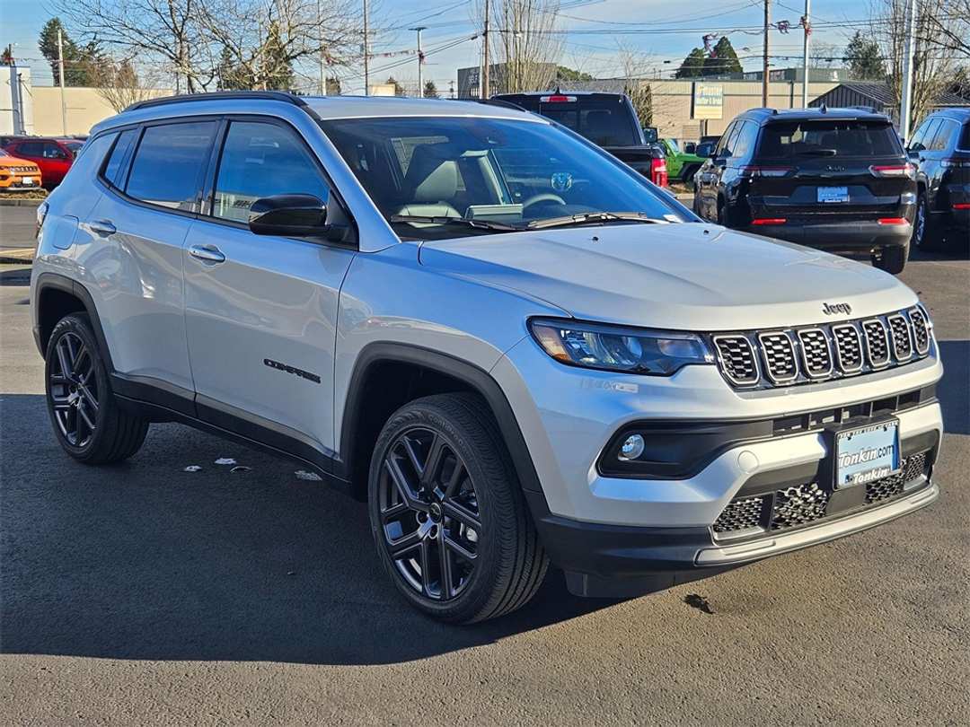 2026 Jeep Compass Latitude - Image 8