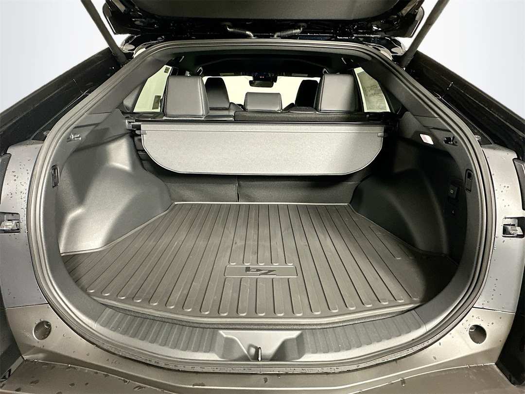 2026 Toyota Bz XLE Plus - Image 26