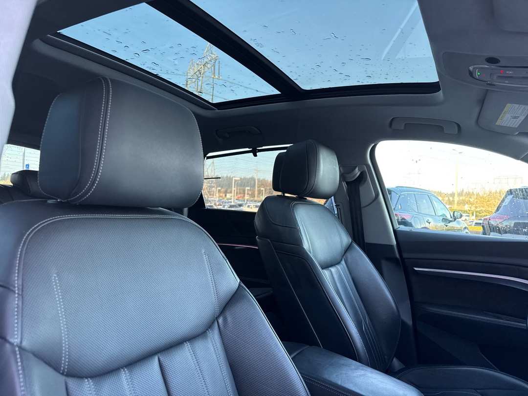 2019 Audi E-Tron Prestige - Image 15