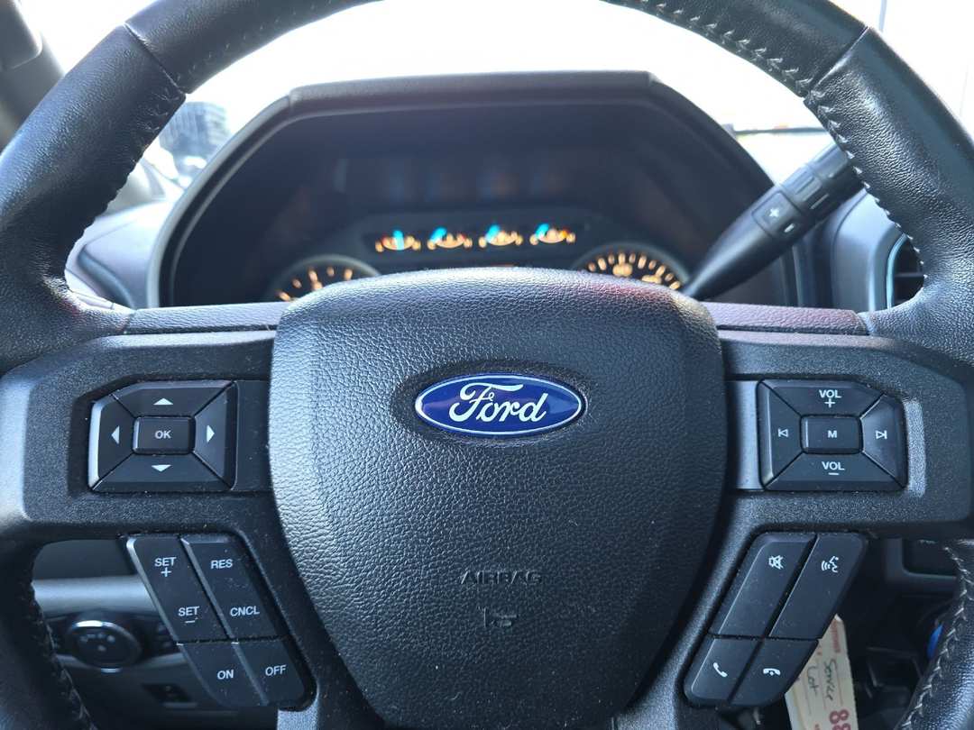 2017 Ford F-150 XLT - Image 21