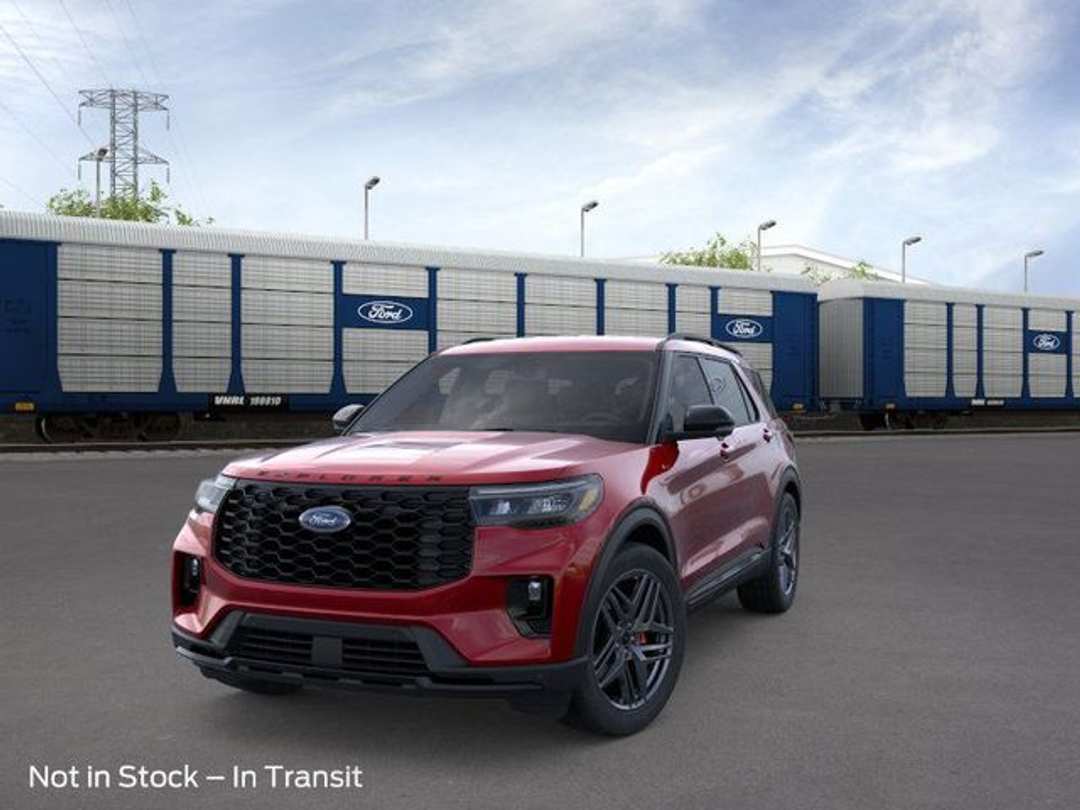 2026 Ford Explorer STLine - Image 2