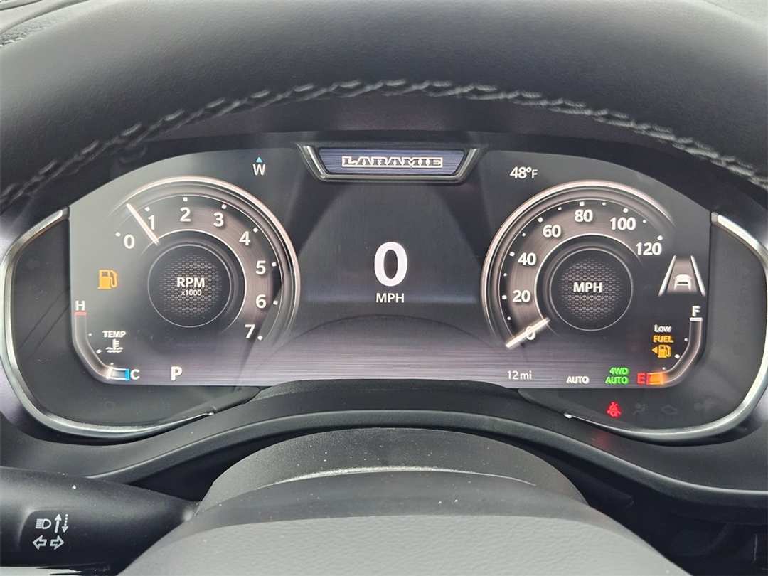 2026 Ram 1500 Laramie - Image 16