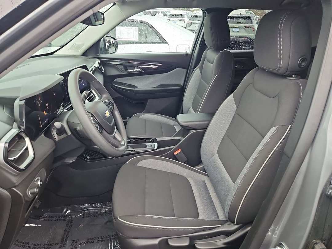 2025 Chevrolet Trailblazer LT - Image 21