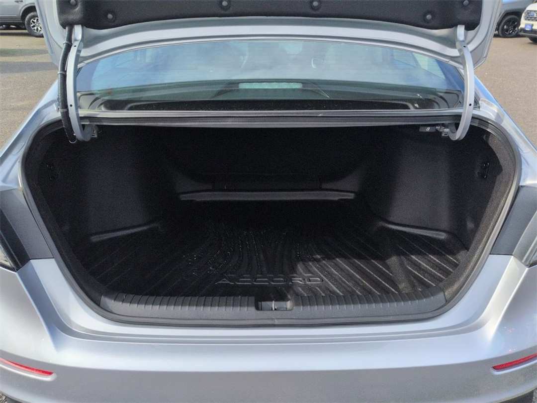 2024 Honda Accord LX - Image 24
