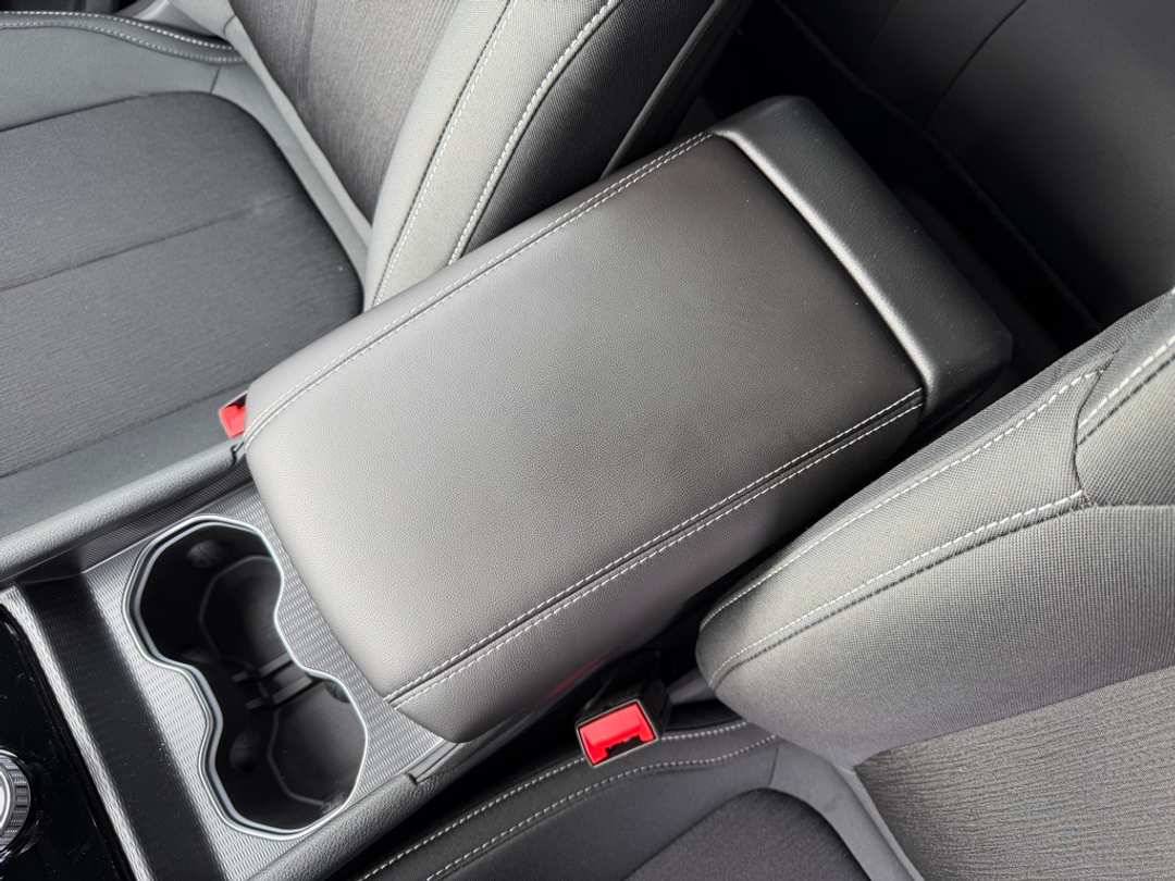 2025 Jeep Grand Cherokee Laredo X - Image 23