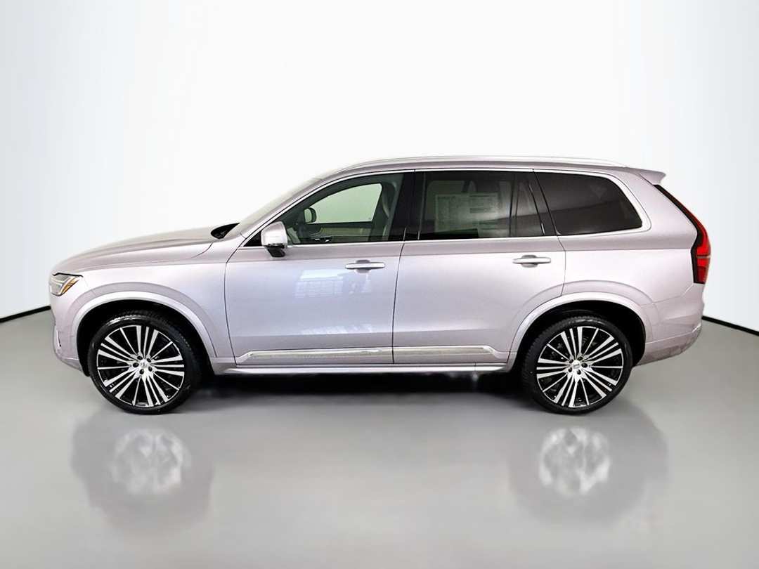 2026 Volvo Xc90 B5 Core - Image 2