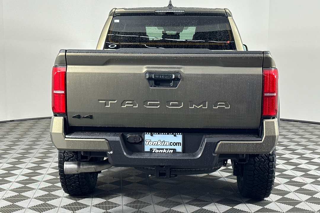 2025 Toyota Tacoma TRD OffRoad - Image 5