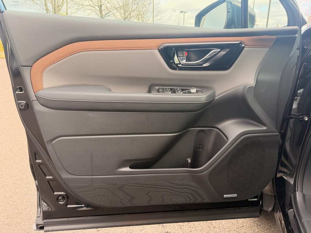 2026 Subaru Forester Sport - Image 11