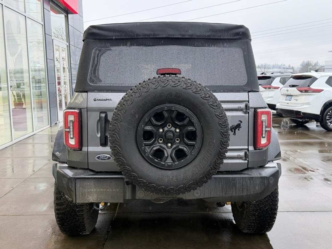 2022 Ford Bronco Wildtrak - Image 6