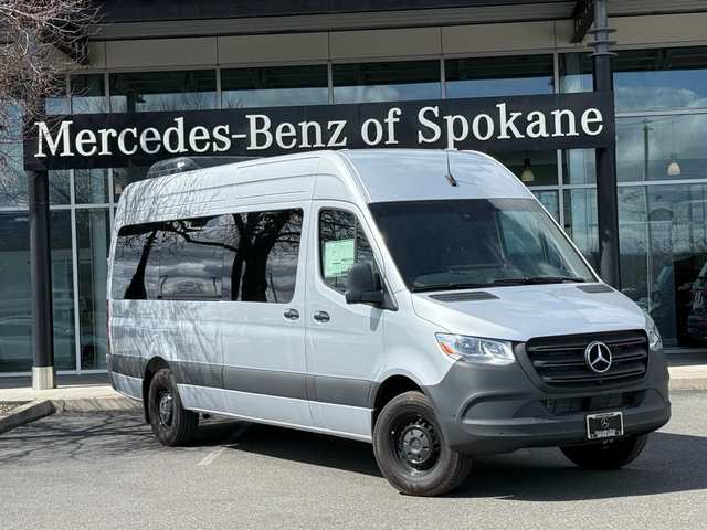 2024 Mercedes-Benz Sprinter 2500 Passenger 170 WB