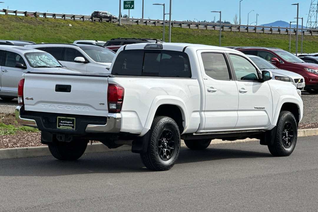 2019 Toyota Tacoma SR5 - Image 3