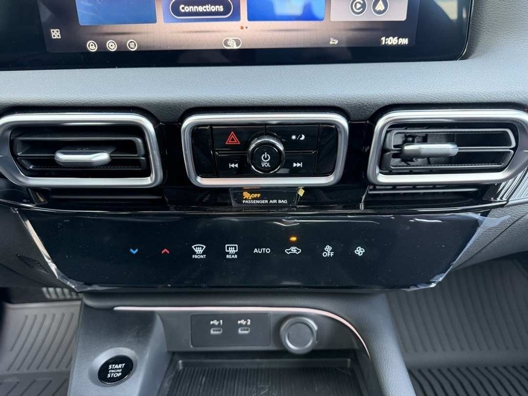 2026 Nissan Sentra SR - Image 22